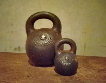 Гири для весов сормово 1 пуд, 10 фунтов,5 фунтов