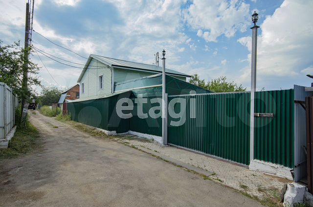 Дом 160 м² на участке 4,4 сот.