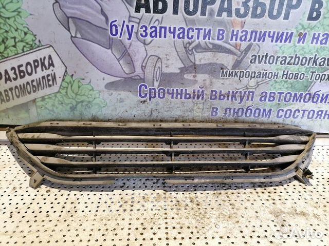 Решетка радиатора Hyundai Elantra V(MD)