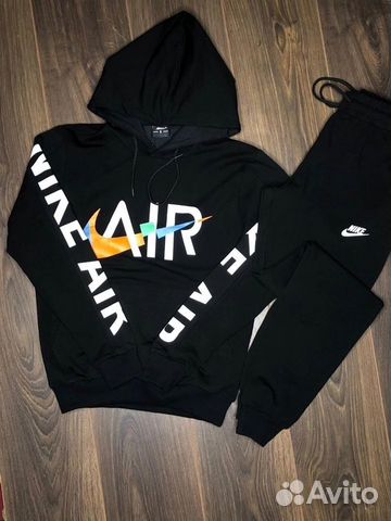 Спортивный костюм Nike