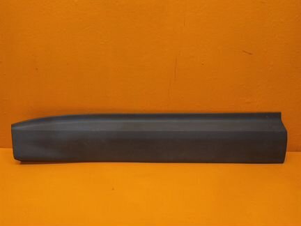 Молдинг двери передний левый Hyundai Grand Santa