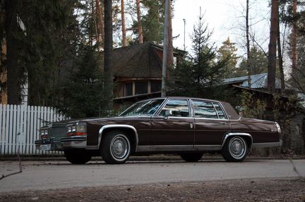Cadillac Fleetwood 4.9 AT, 1984, 320 000 км