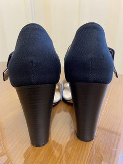 Босоножки Max Mara 38