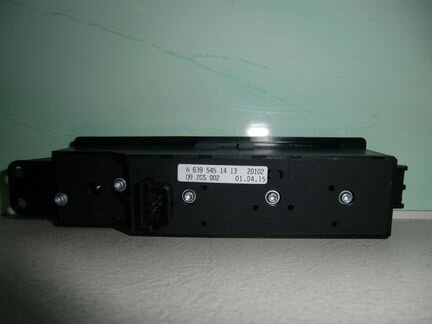 Кнопка стеклоподъемника Mercedes Viano Vito W639