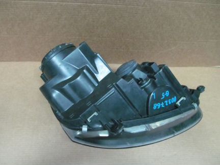 Фара левая VW Golf 5 GTI бу Тайвань 2004 - 2009