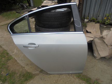 Дверь задняя правая Опель Инсигния хэтчбэк