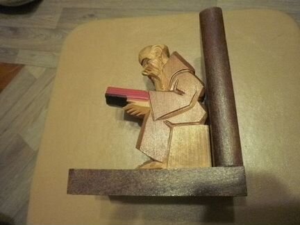 Монахи деревянные Букэнды книг винтаж Чехия резьба