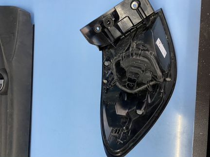 Renault kaptur правый фонарь