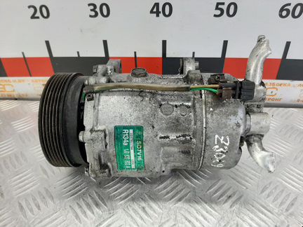 Компрессор кондиционера для Volkswagen Golf 4