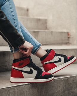 Nike Air Jordan красные
