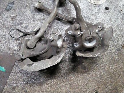 Поворотный кулак Bmw f20 f21 f23