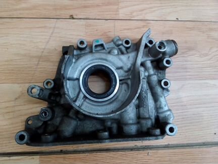 Масляный насос Volvo S60 B4164T3