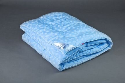 Всесезонное одеяло из лебяжьего пуха «Cedre»