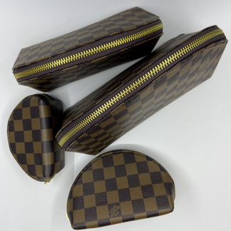 Косметички Louis Vuitton (4шт в наборе)