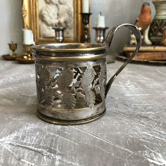 Антикварный подстаканник. 