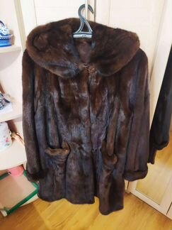 Шуба норковая целиковая. Размер 52-54