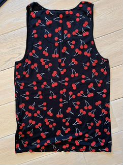 Топ Saint Laurent