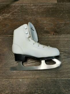 Коньки фигурные размер 29-30