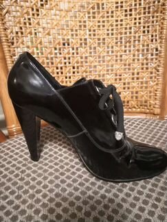 Ботильоны чёрные carnaby, р. 39