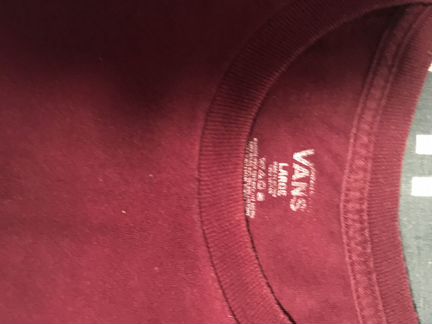 Футболка vans