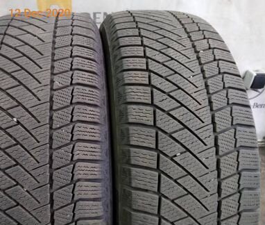 Зимние Шины R19 235 55 19 Continental