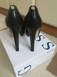 Туфли Guess чёрные Б/У