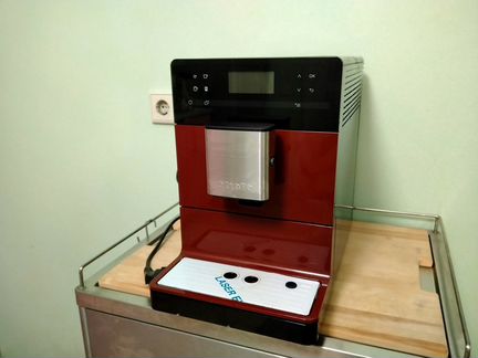 Кофемашина Miele (Миле) CM5310 Ежевичный красный