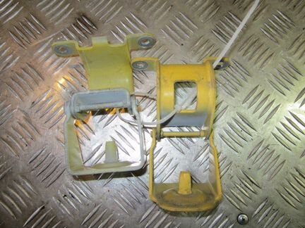 Петля крышки багажника для Рено меган 3 купе