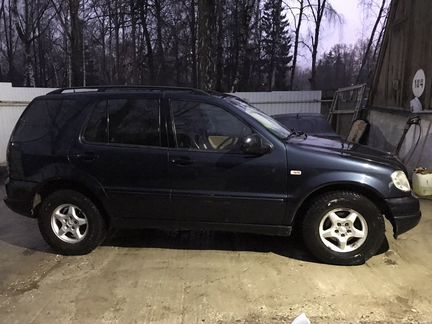 Mercedes-Benz M-класс 3.2 AT, 1999, 318 856 км