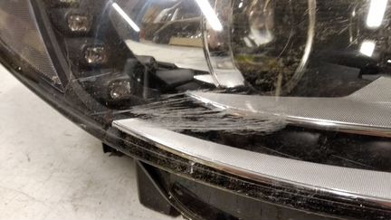 Фара правая VW Passat CC рестайл