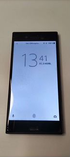 Телефон Sony Xperia XZs
