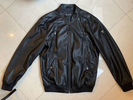 Кожаная куртка Guess