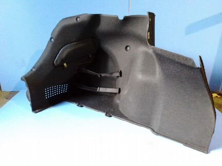 Обшивка багажника левая Hyundai Solaris седан