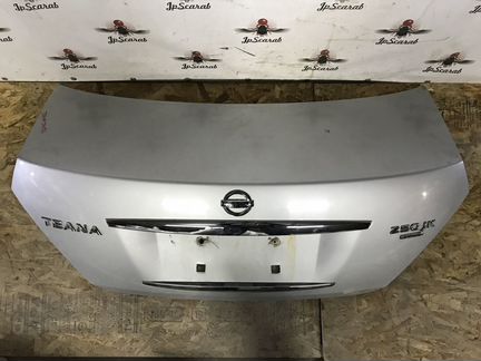 Крышка багажника Nissan Teana J31