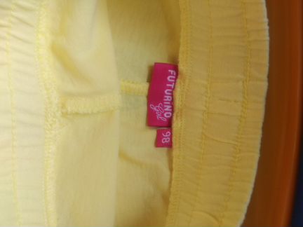 Futurino, Sela 98-104 р шорты, кофта