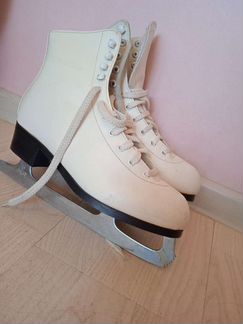 Коньки фигурные Pirouette
