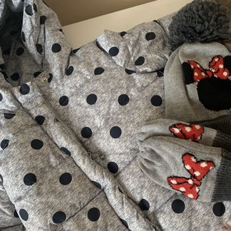 Куртка gap 4 года зима шапка/варежки Микки и пальт