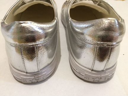 Серебристые Кеды