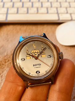 Часы Восток (сделано в СССР )