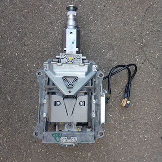 Pулeвая кoлонка c элeктроприводoм А6 С6, Q7 4F0905