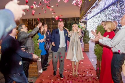 Ведущий на Новый год, корпоратив, юбилей, свадьбу