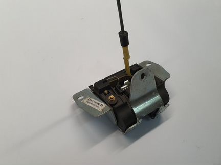 Замок багажника Mercedes W163 ML Япония