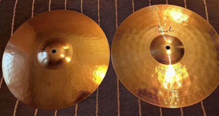 Paiste Signature Medium Hi-Hat 14”