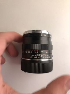 Объектив Carl Zeiss Planar 50/2 ZM