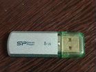 Флешка usb 8 Гб и адаптер MicroSD