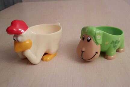 Подставки для киндер сюрпизов и для яиц