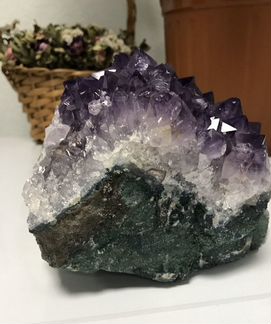 Друза аметиста