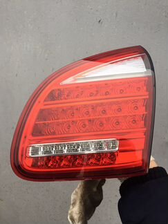 Задний правый внутренний фонарь Porsche Cayenne958