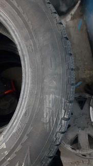 235 65 18 nokian