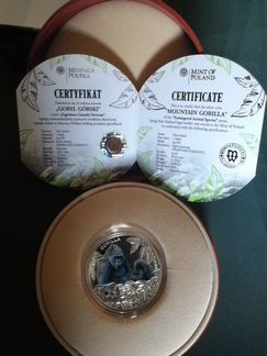 Продам новые серебряные монеты